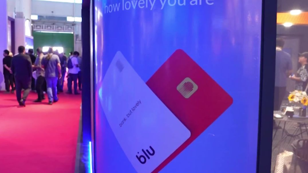 غرفه بلوبانک در نمایشگاه الکامپ 1404